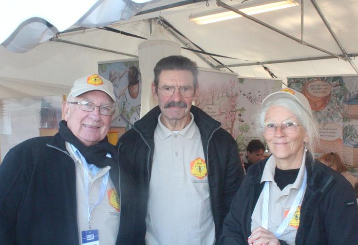 Jacques Cantais, Bernard Olszewski et Lydie Grudé, membres de l'Usas 72.