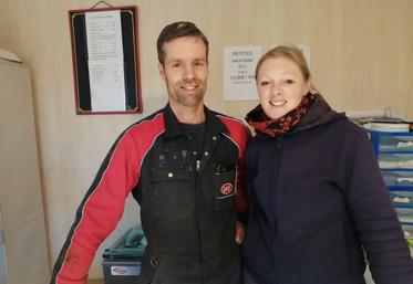 Philip Smid et Maria Postmus ont élu domicile depuis 2007 à la Ferme de Beaussay à Ecommoy.